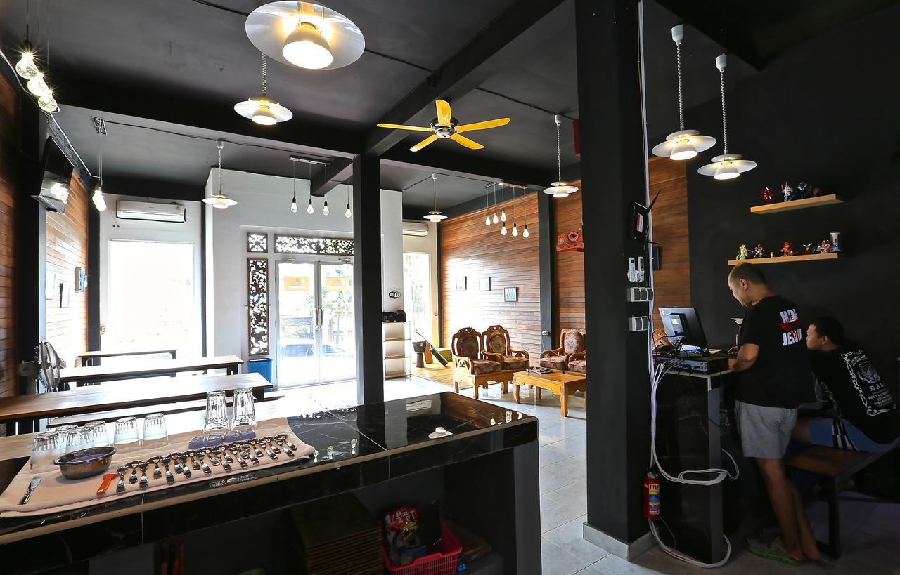 Bali Backpackers Hostel Esterno foto